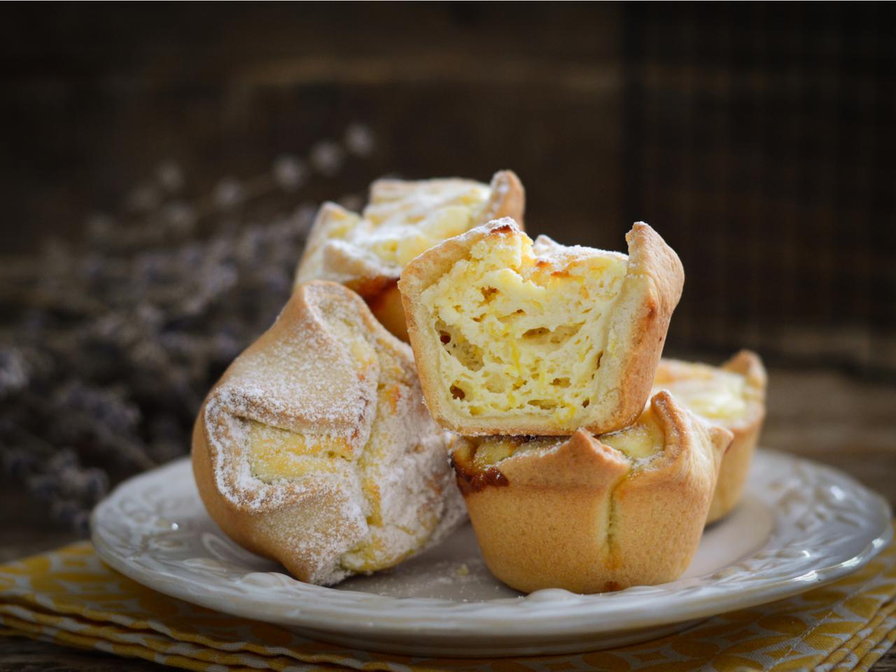 Soffioni - włoskie kruche babeczki z twarożkiem