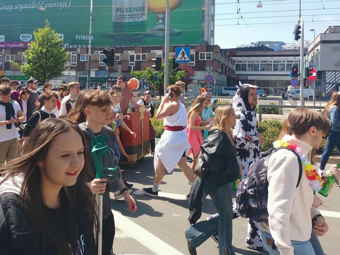 Korowód studencki rozpoczyna Juwenalia Śląskie 2025 w Katowicach