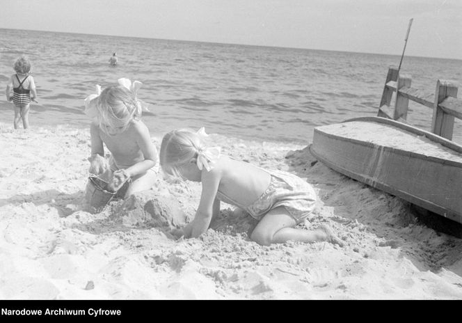 Wczasy pracownicze w PRL-u