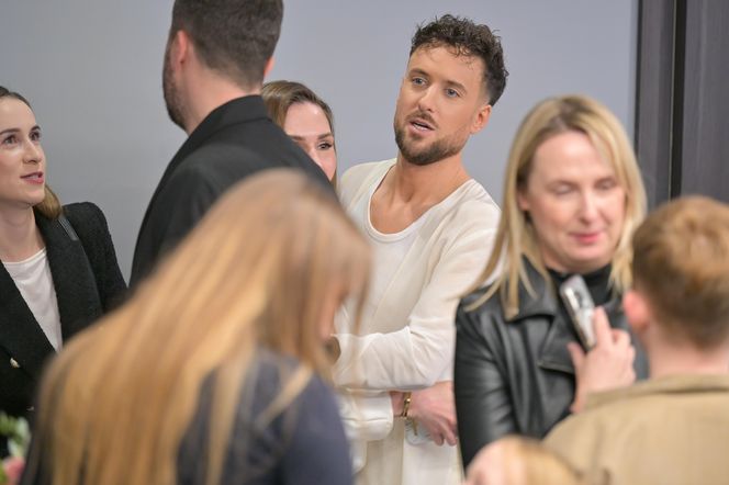 Kulisy "Tańca z Gwiazdami". Zmęczona Bursztynowicz, zakochani Kaczorowska i Rogacewicz. Szok, co zrobił Sikora