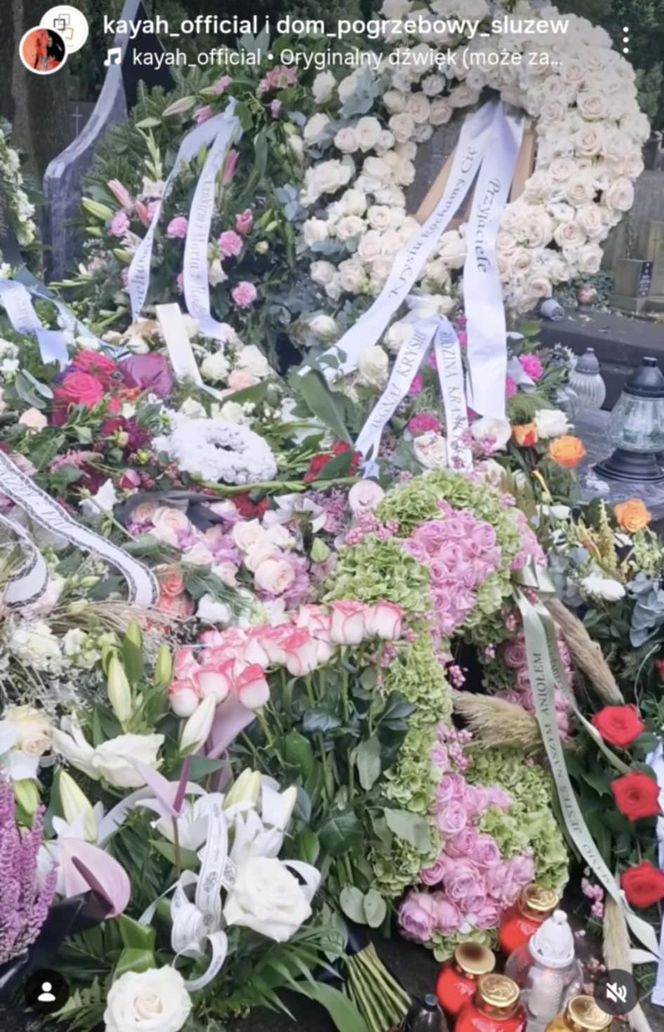 Kayah pożegnała mamę