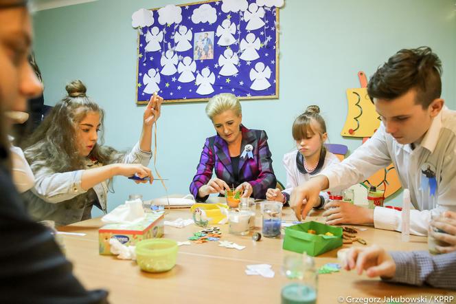 Agata Kornhauser-Duda w Białymstoku. Pierwsza Dama spotkała się z dziećmi