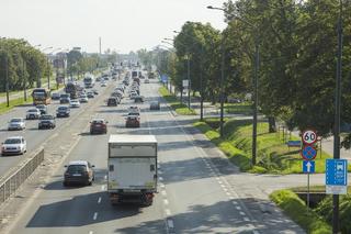 Buspas na Puławskiej krytykowany przez aktywistów. Ratusz nie widzi problemu 