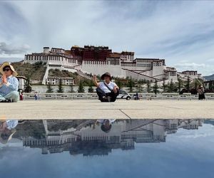 Ewa Kasprzyk medytuje w Tybecie