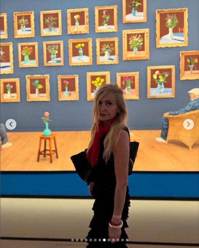 Monika Olejnik pręży biust w wydekoltowanej sukni. Co za sylwetka!