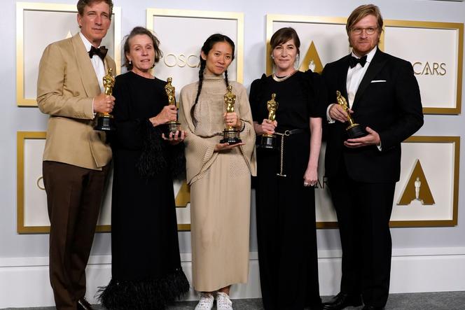 Oscary 2021 - wyniki - twórcy filmu Nomadland