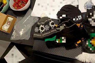 Atakowali przypadkowych przechodniów w Chorzowie. Trzech pseudokibiców zatrzymanych