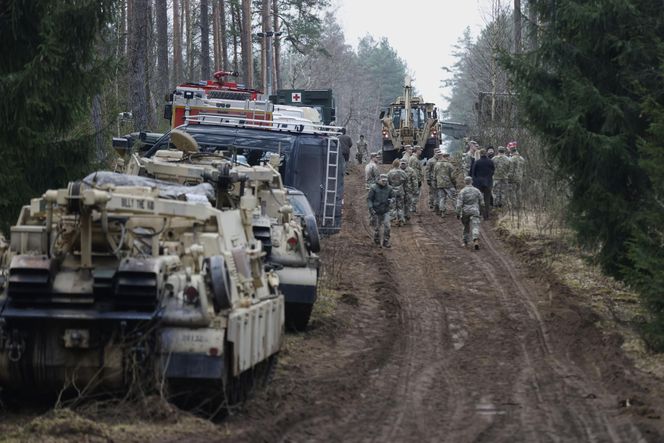 Hercules na litewskim poligonie w Podbrodziu.