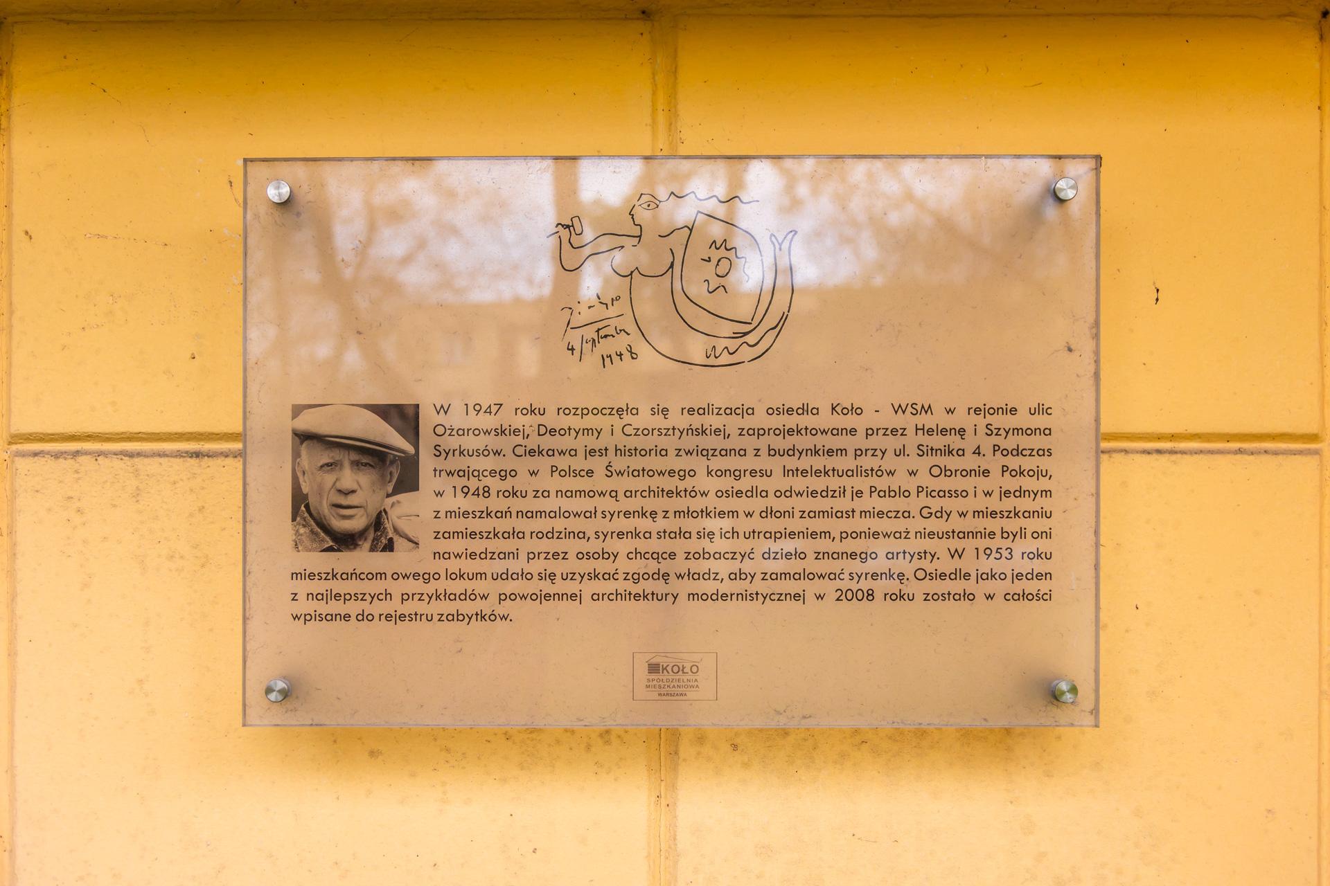 Osiedle WSM Koło II w Warszawie - zdjęcia. Pablo Picasso na ścianie i klatki schodowe typu ser