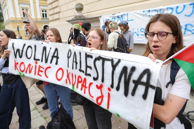 Protest studentów Uniwersytetu Warszawskiego w obronie Palestyny