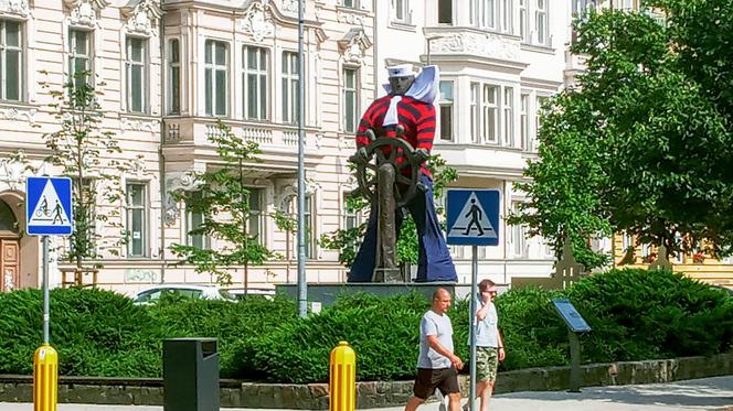 Wystrojony marynarz zaprasza na "Żagle 2021" w Szczecinie!