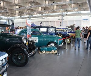 Retro Motor Show rozpoczęte! Wyjątkowe samochody na MTP!