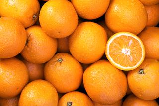 4. Pomarańcza - zawartość wody 88% 