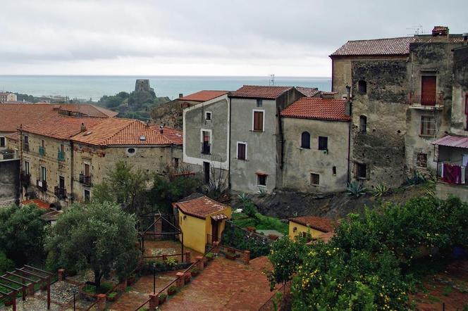 Reggio di Calabria na zdjęciach. Polecisz tam z portu Katowice Airport