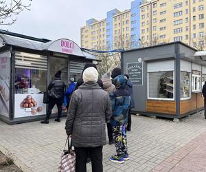 Gorzowianie tłumnie ruszyli po pączki! Tak wyglądały kolejki pod cukierniami i pączkarniami