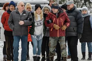 Cezary Mocek z uczestnikami 1. edycji Sanatorium miłości