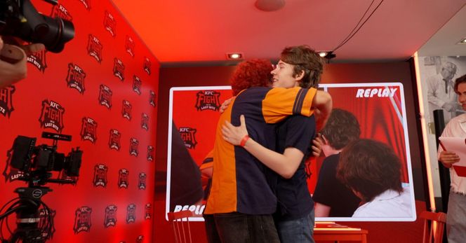 Bitwa o kurczaka, która rozgrzała Polskę. KFC podsumowuje event “Fight for the Last Bite”!