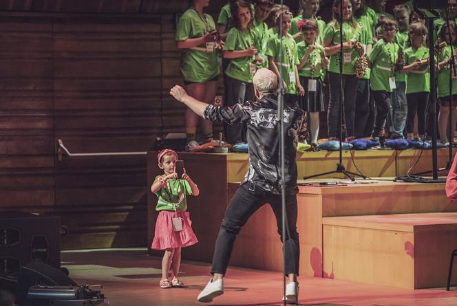 Wyjątkowy koncert w katowickim NOSPR. Wystąpiła Dziecięca Orkiestra Onkologiczna Fundacji „Iskierka" 