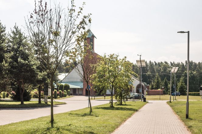 Kościół pw. Matki Bożej Piekarskiej w Woli