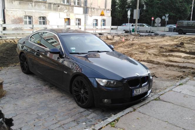 BMW na ulicy Kaszubskiej