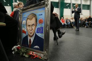 Spotkanie Donalda Tuska z mieszkańcami Piaseczna