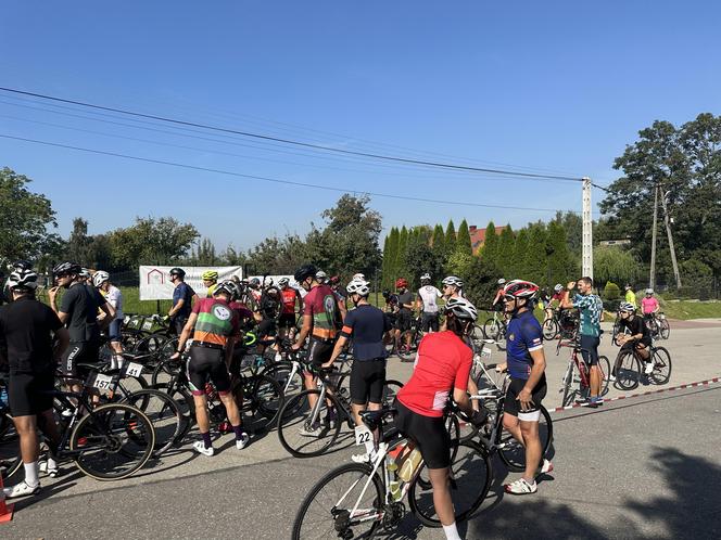 Sportowa rywalizacja i wspólne pomaganie. Za nami 8. edycja Tour de Cracovia Amatorów! 