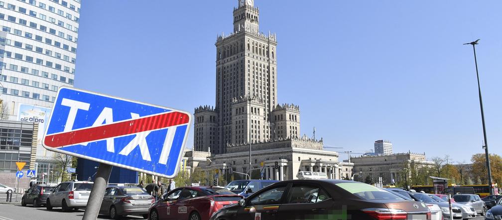 Bunt taksówkarzy w Warszawie. Chcą nawet 18 zł za kilometr