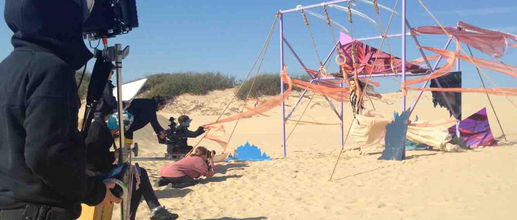 Marina Łuczenko w teledysku On my way