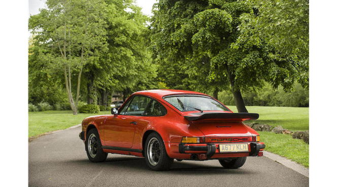 James May sprzedaje Porsche 911 Carrera