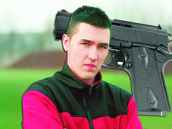 Bartek kupił pistolet