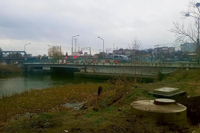 Tak zmienił się most na Kanale Zielonym