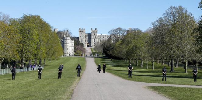 Pogrzeb księcia Filipa. Policja patroluje zamek Windsor