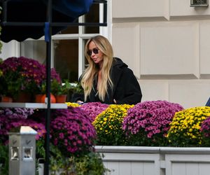 Joanna Przetakiewicz Bantleyem po pizzę