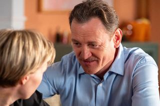 Barwy szczęścia, odcinek 3241: Sonia po koszmarnej nocy z bandytą zauważy siniaka na udzie! Tak Stefaniak się z tego wykręci - ZDJĘCIA, ZWIASTUN