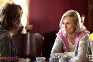 Barwy szczęścia. Kaja (Teresa Dzielska), Aldona (Sylwia Juszczak-Krawczyk)