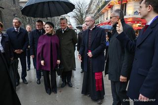 Pierwsza Dama zadała szyku w Paryżu. Tak prezentowała się we Francji [FOTO]