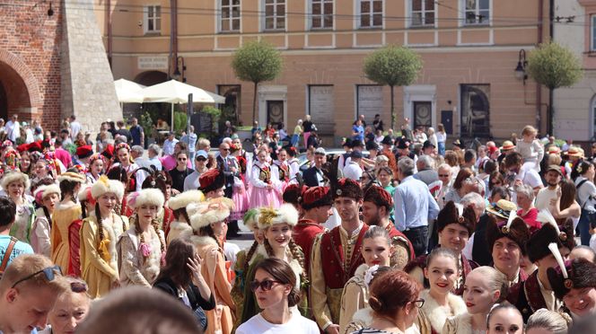 Rekordowy długi polonez w centrum Lublina