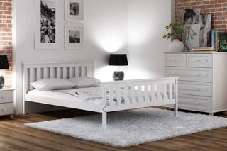 Minimalistyczne łóżka z drewna (Meble Magnat)