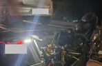 Jelenia Góra. Kask skradziony z krzyża przy ul. Wolności został odnaleziony. To pamiątka na cześć zmarłego motocyklisty [ZDJĘCIA].