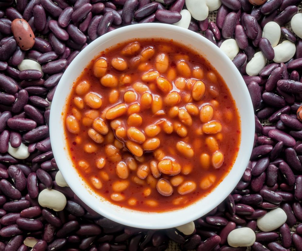 Dania z fasoli na ciepło - TOP 15 przepisów na pyszne fasolowe zupy i dania jednogarnkowe