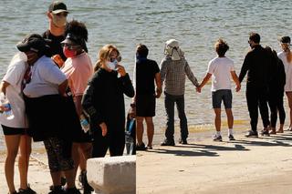 Gwiazdy Glee żegnają Nayę Riverę nad jeziorem Piru