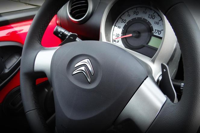 Citroen C1 1.0i MAP - TEST, opinie, zdjęcia, wideo - DZIENNIK DZIEŃ 4: Wnętrze, bagażnik, wyposażenie