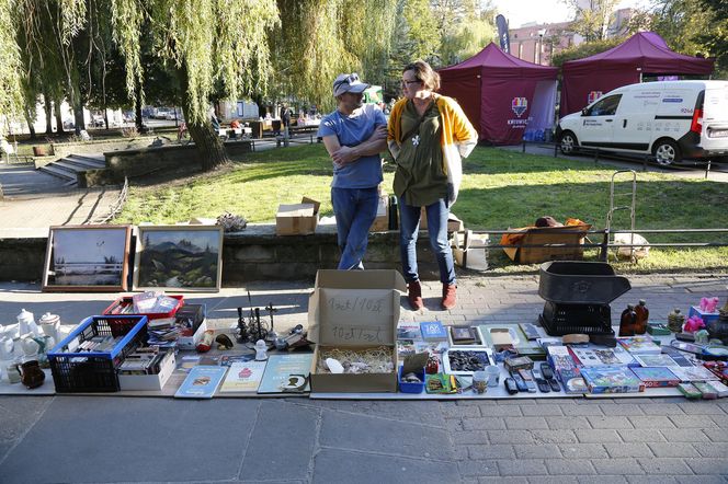 Za nami ostatnia Miejska Garażówka w Katowicach. Dziś do wydarzenia dołączyli rękodzielnicy