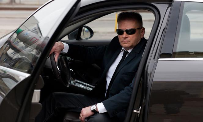 Detektyw Krzysztof Rutkowski w Porsche Panamera 4S
