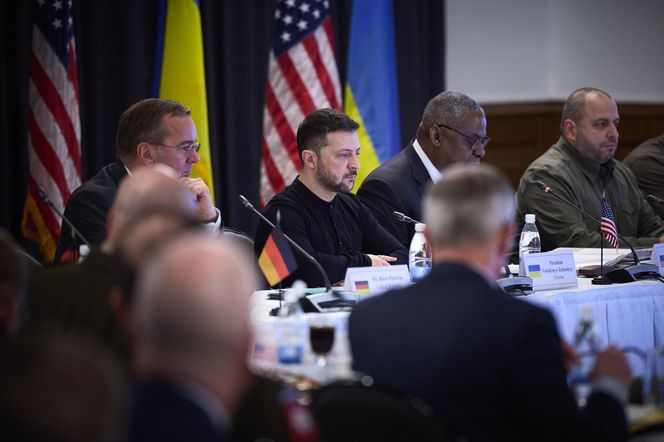 Umowa z Zełenskim, Biały Dom potwierdza! Może być sukcesem lub zniknąć