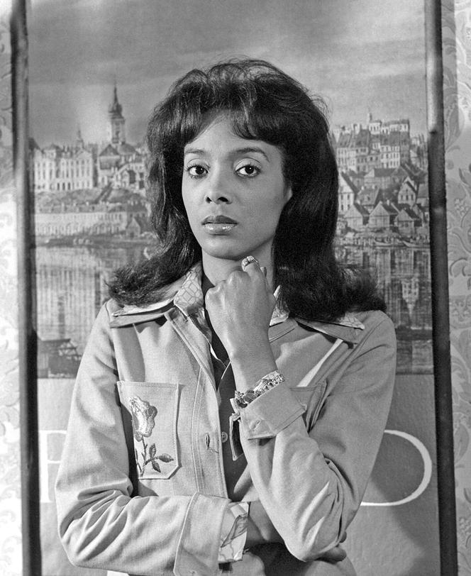 Duchyll Martin Smith (Shirley córka Jaśka Pawlaka, starszego brata), “Kochaj albo rzuć”, 1977