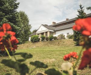 Nadwiślański Park Etnograficzny i zamek Lipowiec - idealne połączenie na weekend. Zwiedzaj z Wędrownymi Motylami