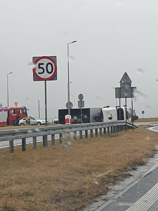 Wypadek na Opolszczyźnie! Utrudnienia na dordze krajowej nr 46 [ZDJĘCIA]