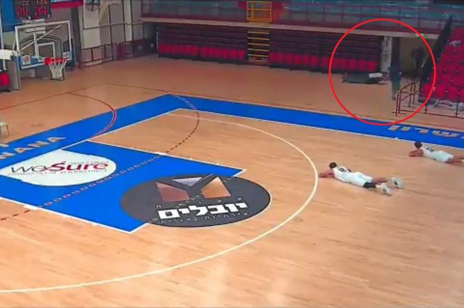 Izrael. Mecz koszykówki