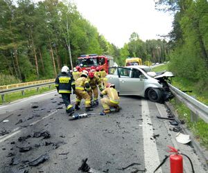Tragedia pod Kielcami, nie żyje mężczyzna! Doszło do czołowego zdarzenia